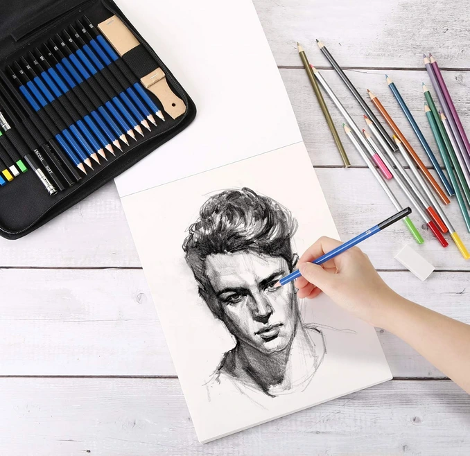 Screenshot 2026-04-02 at 11-30-47 Amazon.com AGPTEK Juego de 53 suministros de dibujo lápices de arte y lápices de acuarela con estuche de lona para artistas y estudiantes Arte y Manualidades.webp